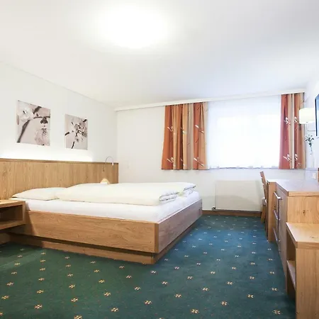Busslehner Apartments *