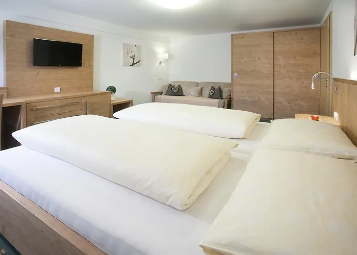 Busslehner Apartments *